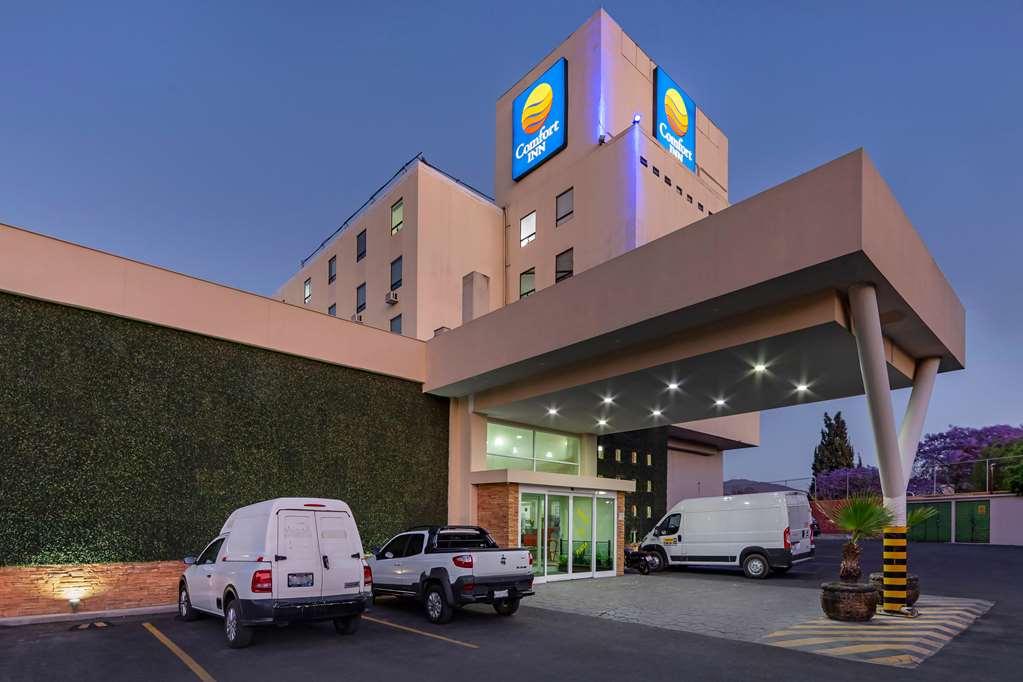 comfort inn queretaro