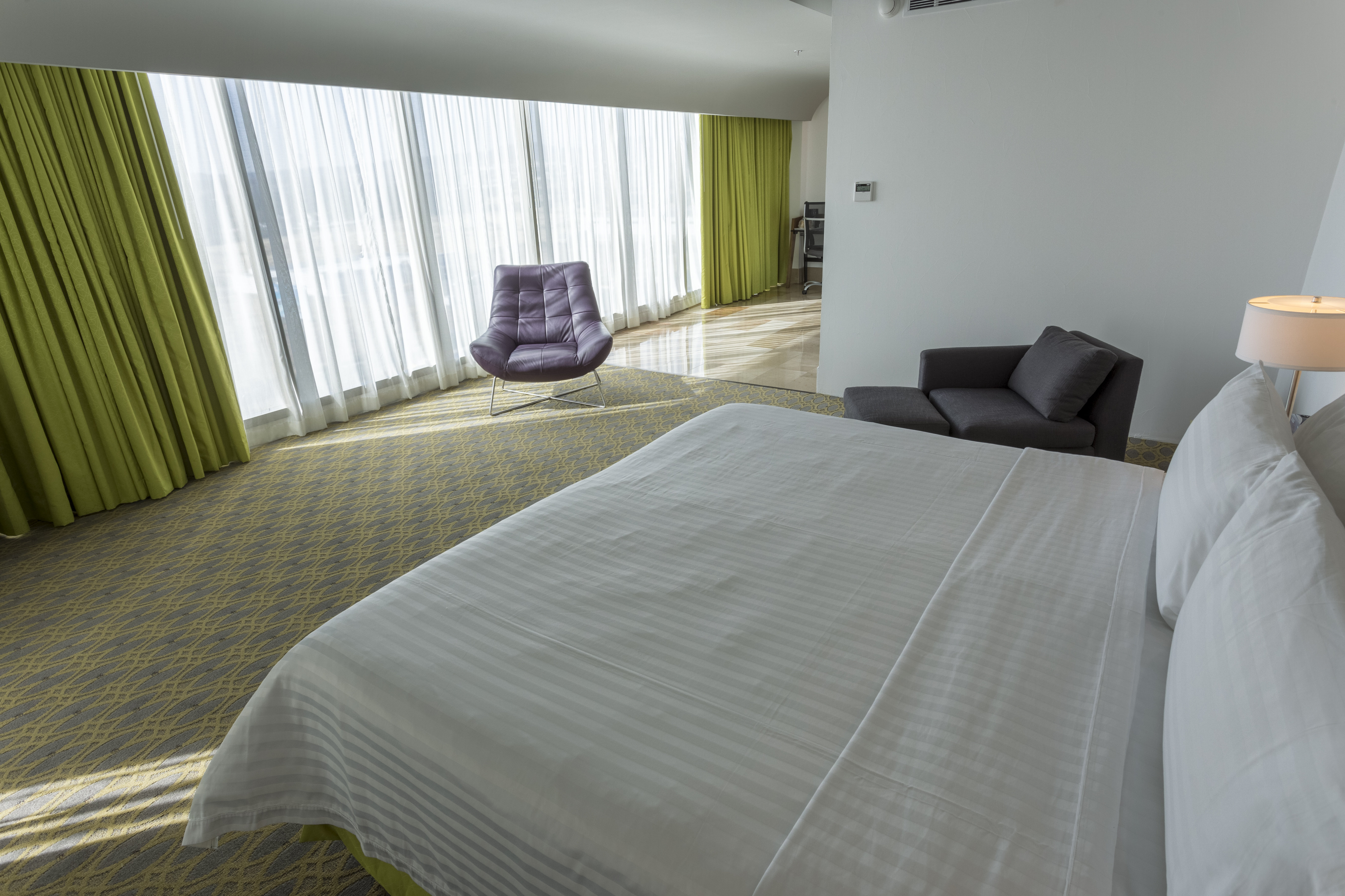 holiday inn queretaro zona krystal by ihg