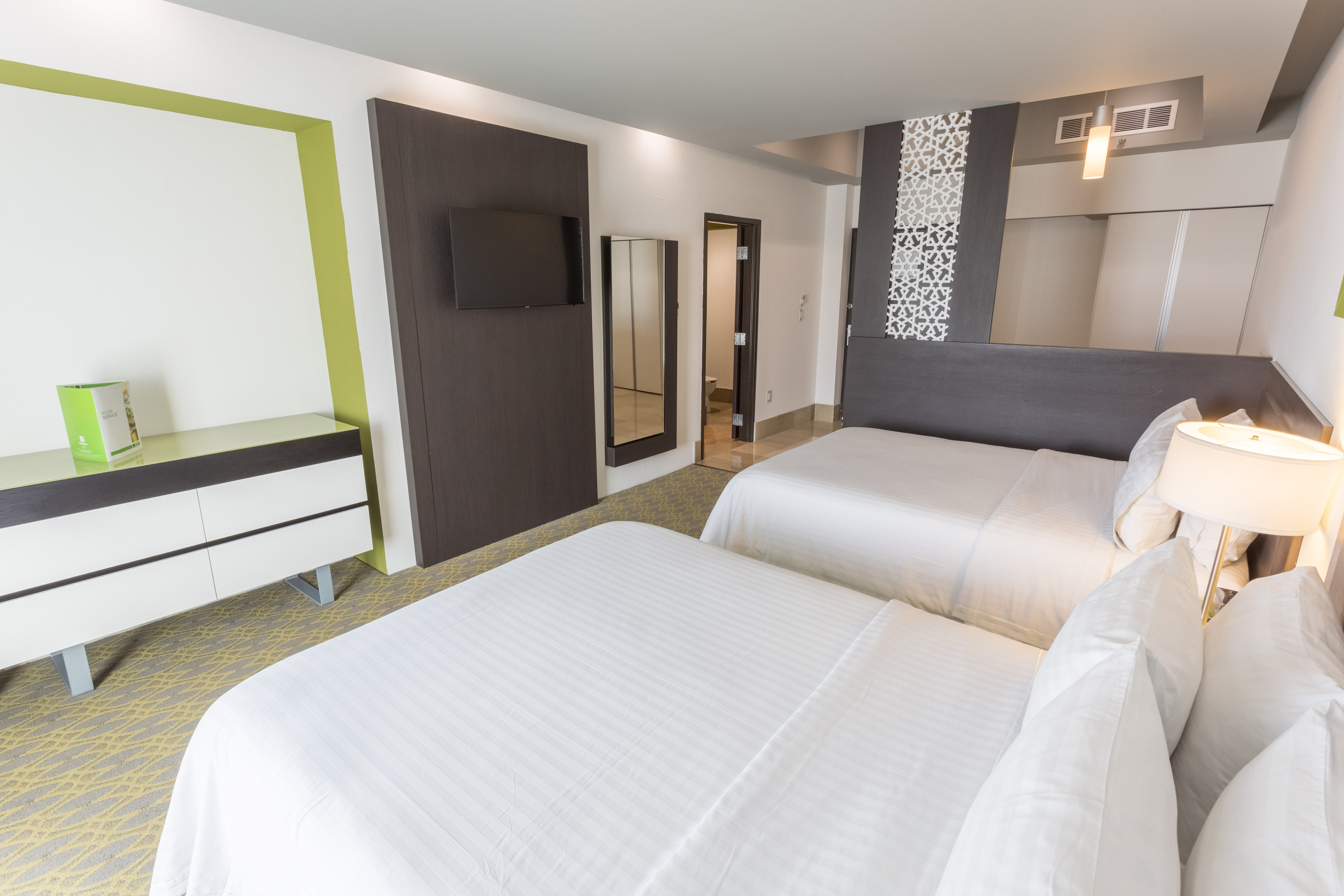 holiday inn queretaro zona krystal by ihg