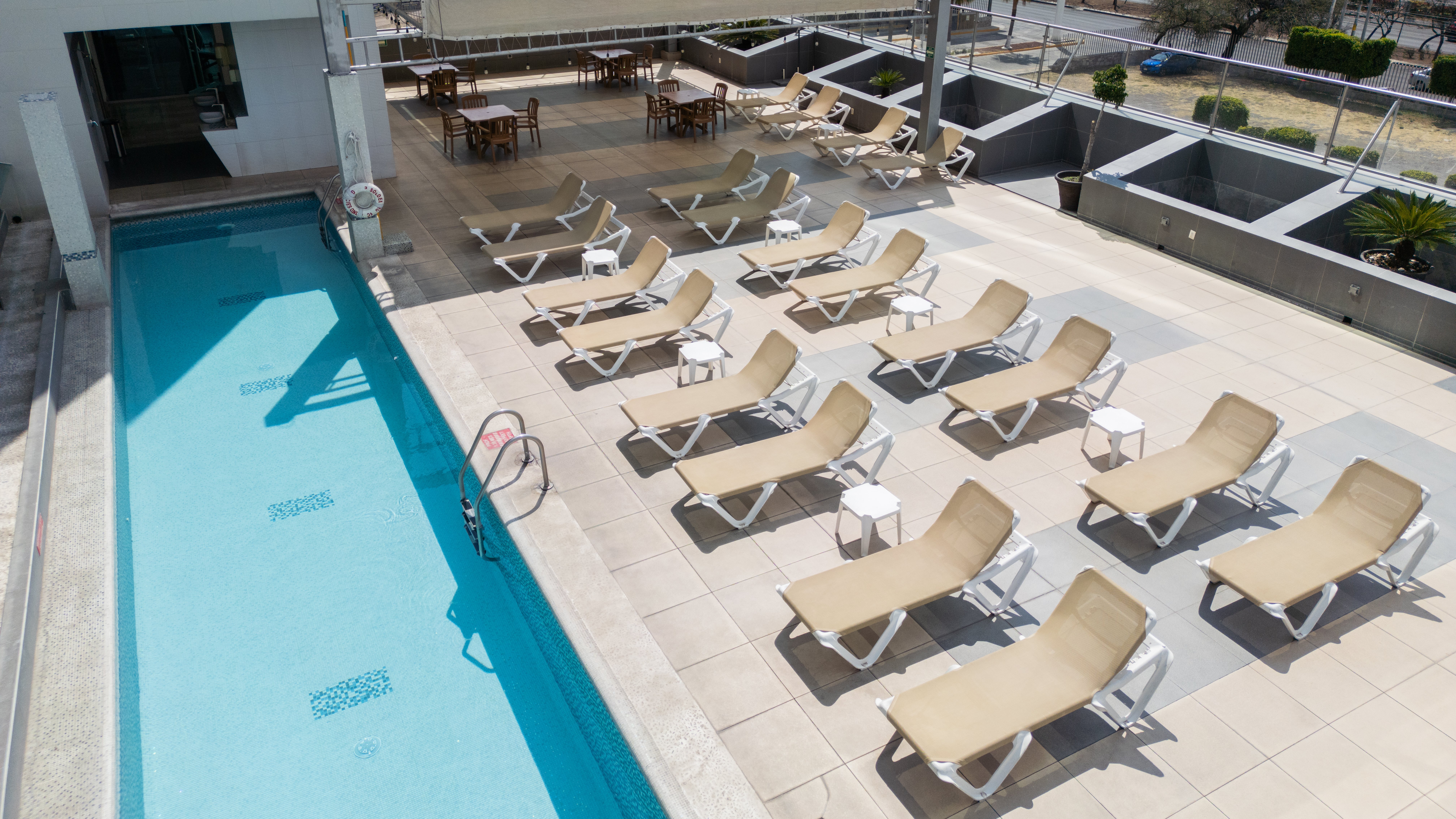 holiday inn queretaro zona krystal by ihg