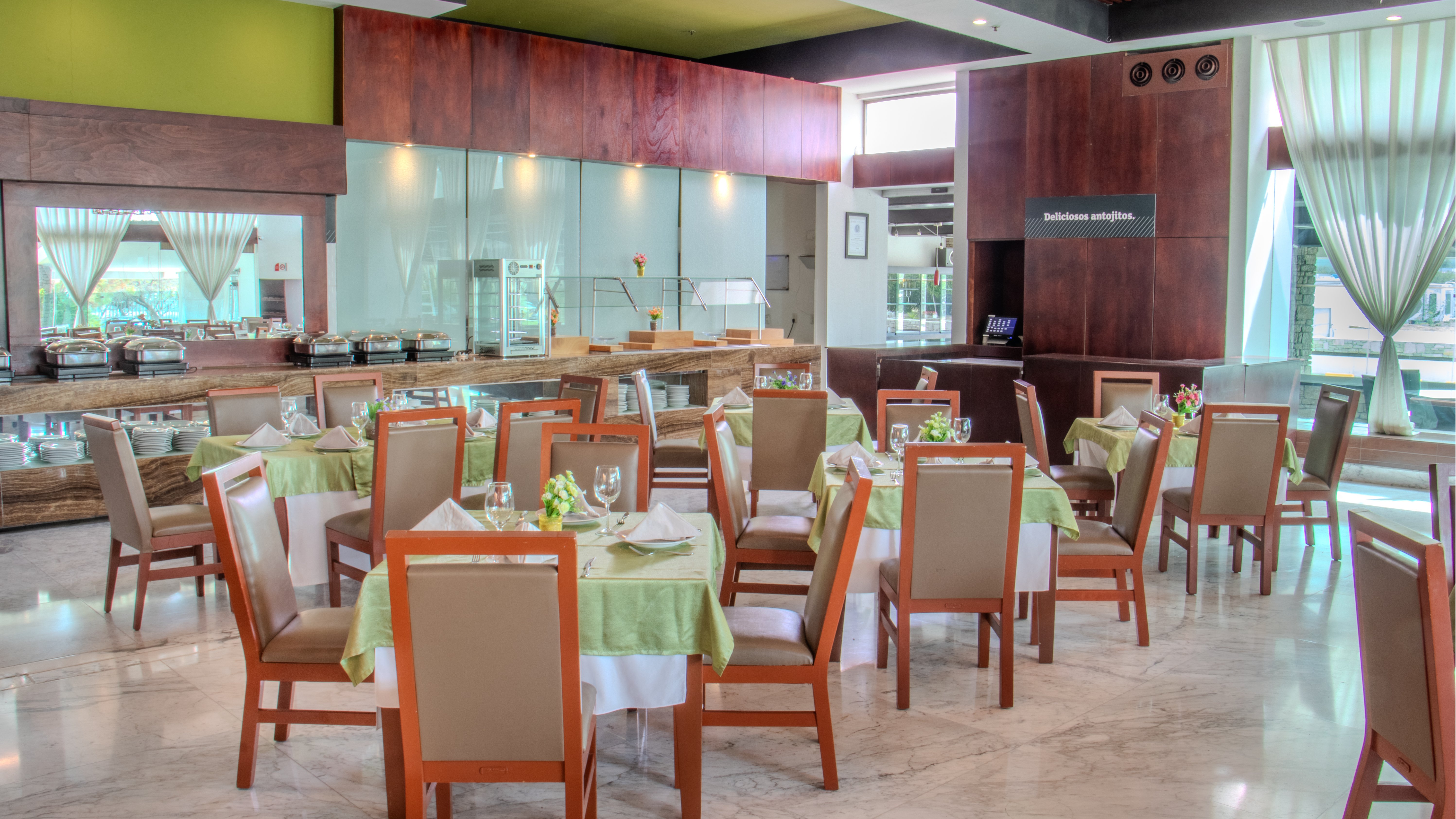 holiday inn queretaro zona krystal by ihg