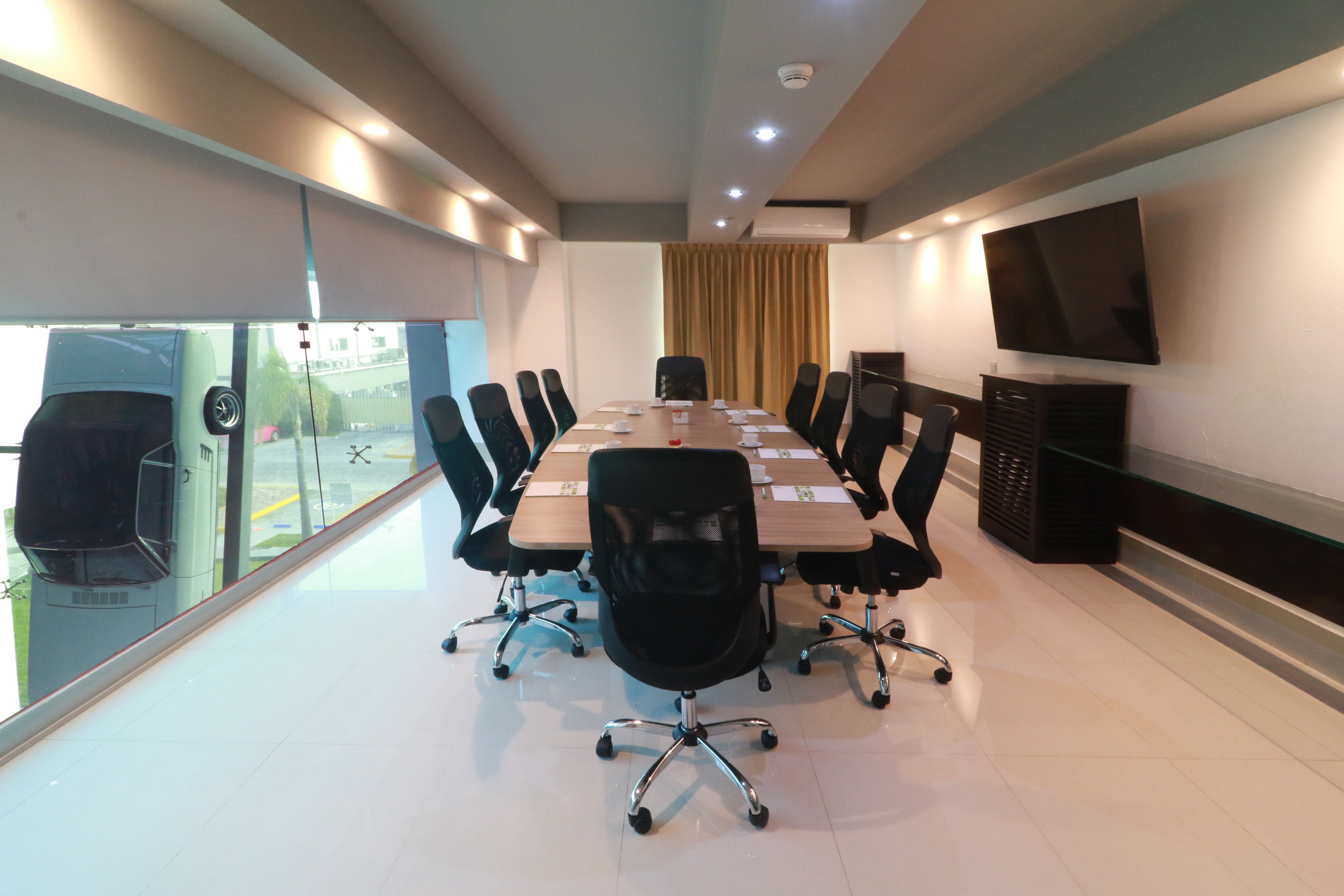holiday inn queretaro zona krystal by ihg