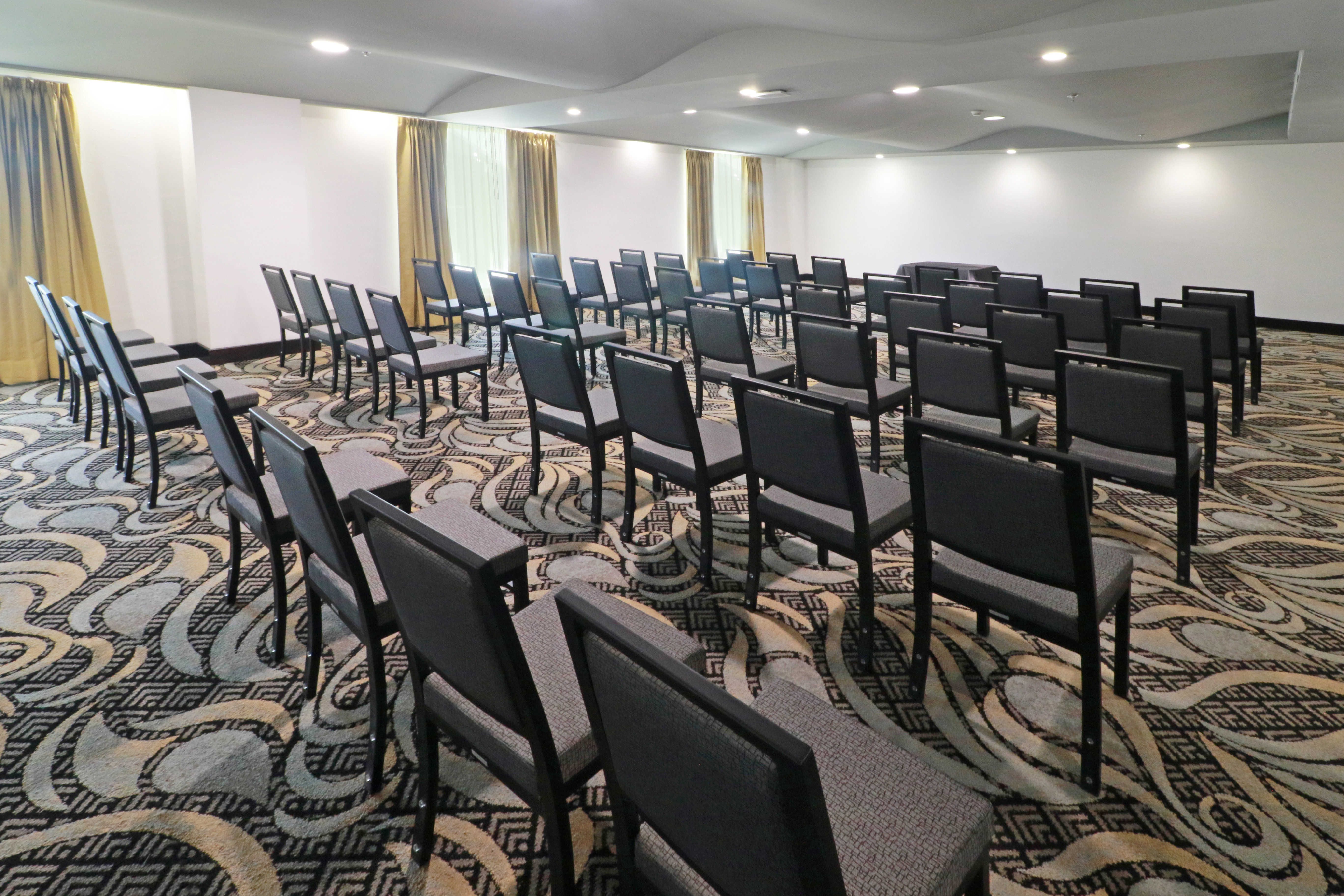 holiday inn queretaro zona krystal by ihg
