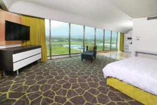 holiday inn queretaro zona krystal by ihg