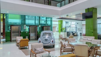 holiday inn queretaro zona krystal by ihg