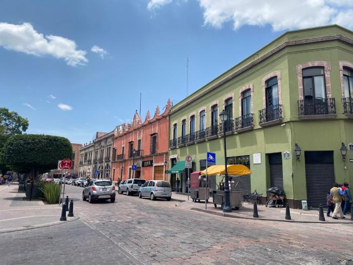 holiday inn queretaro zona krystal by ihg