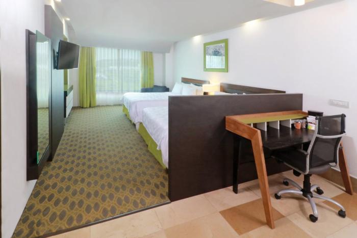 holiday inn queretaro zona krystal by ihg