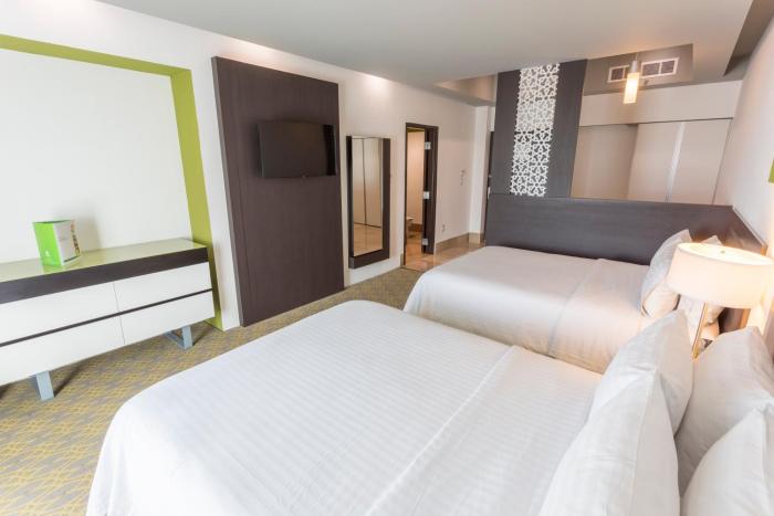 holiday inn queretaro zona krystal by ihg