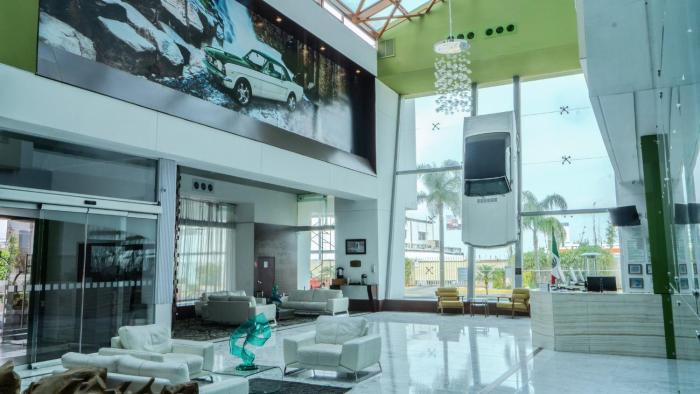 holiday inn queretaro zona krystal by ihg