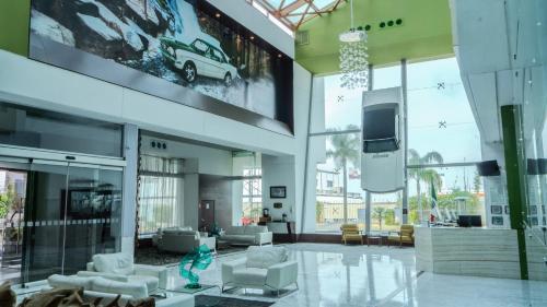 holiday inn queretaro zona krystal by ihg