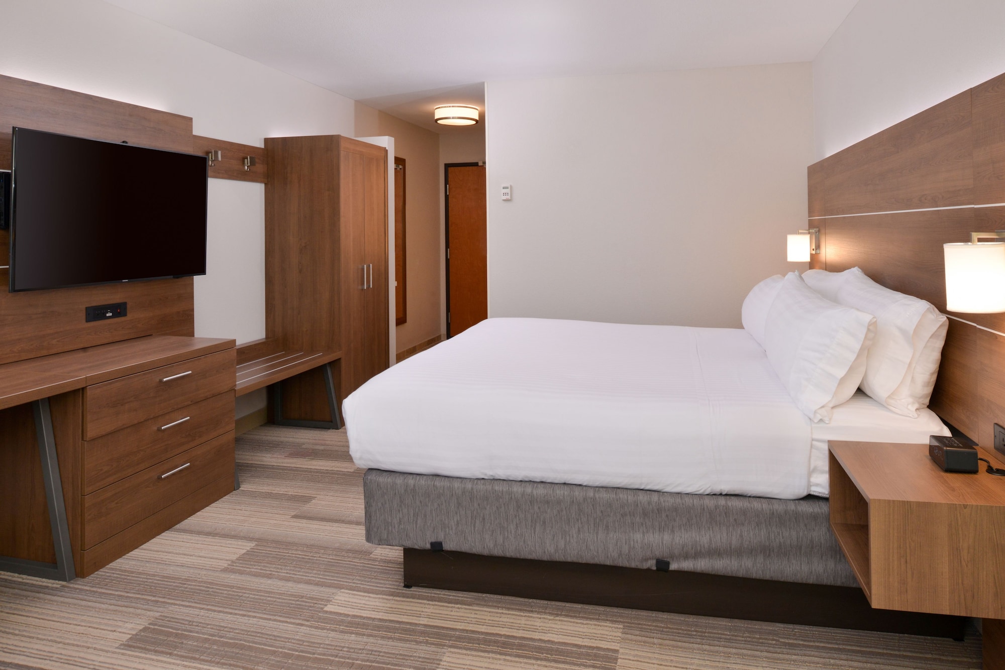 holiday inn express and suites parkersburg mineral wells by ihg