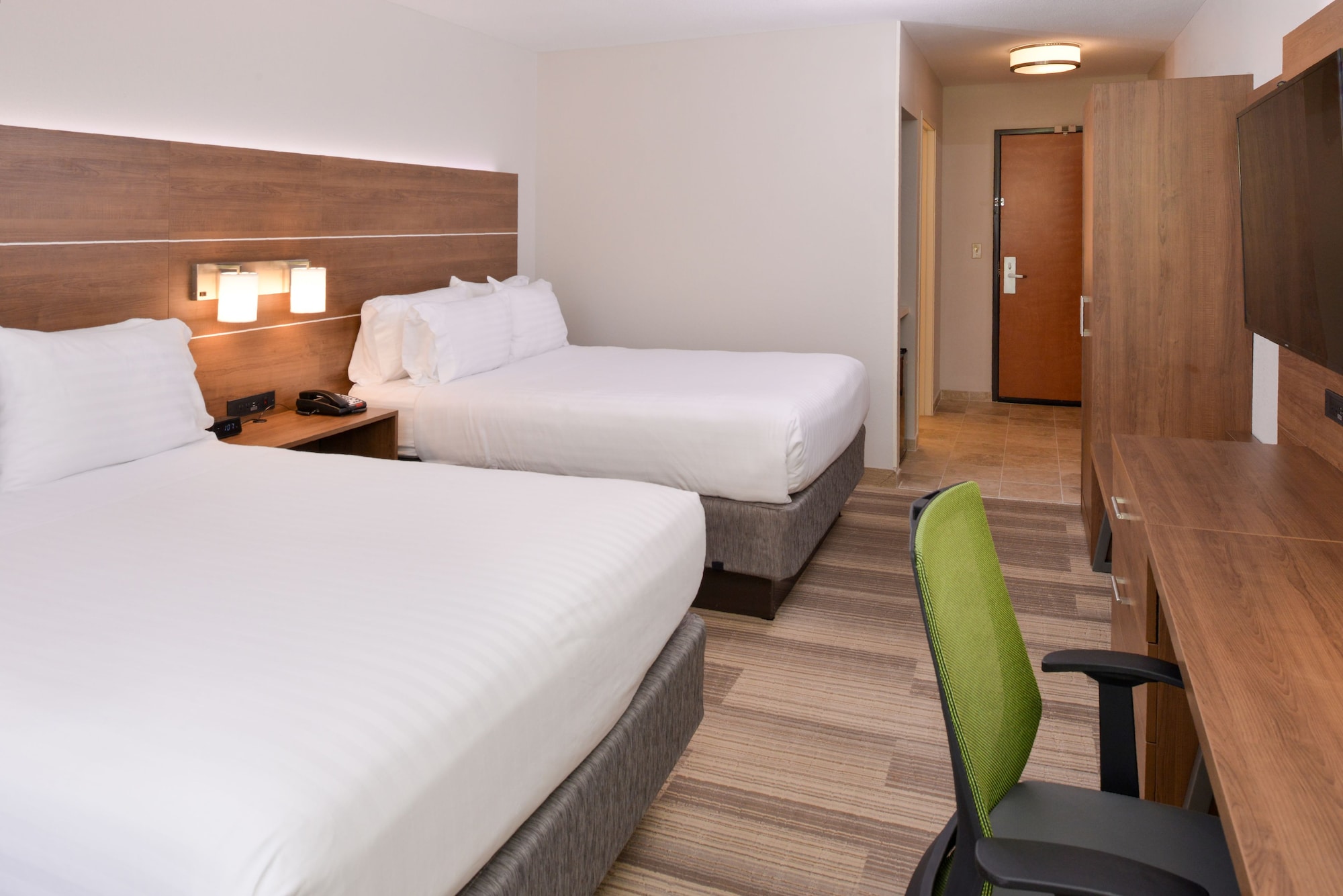 holiday inn express and suites parkersburg mineral wells by ihg