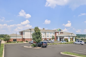 holiday inn express and suites parkersburg mineral wells by ihg