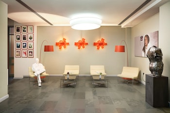 golden tulip ana tower sibiu