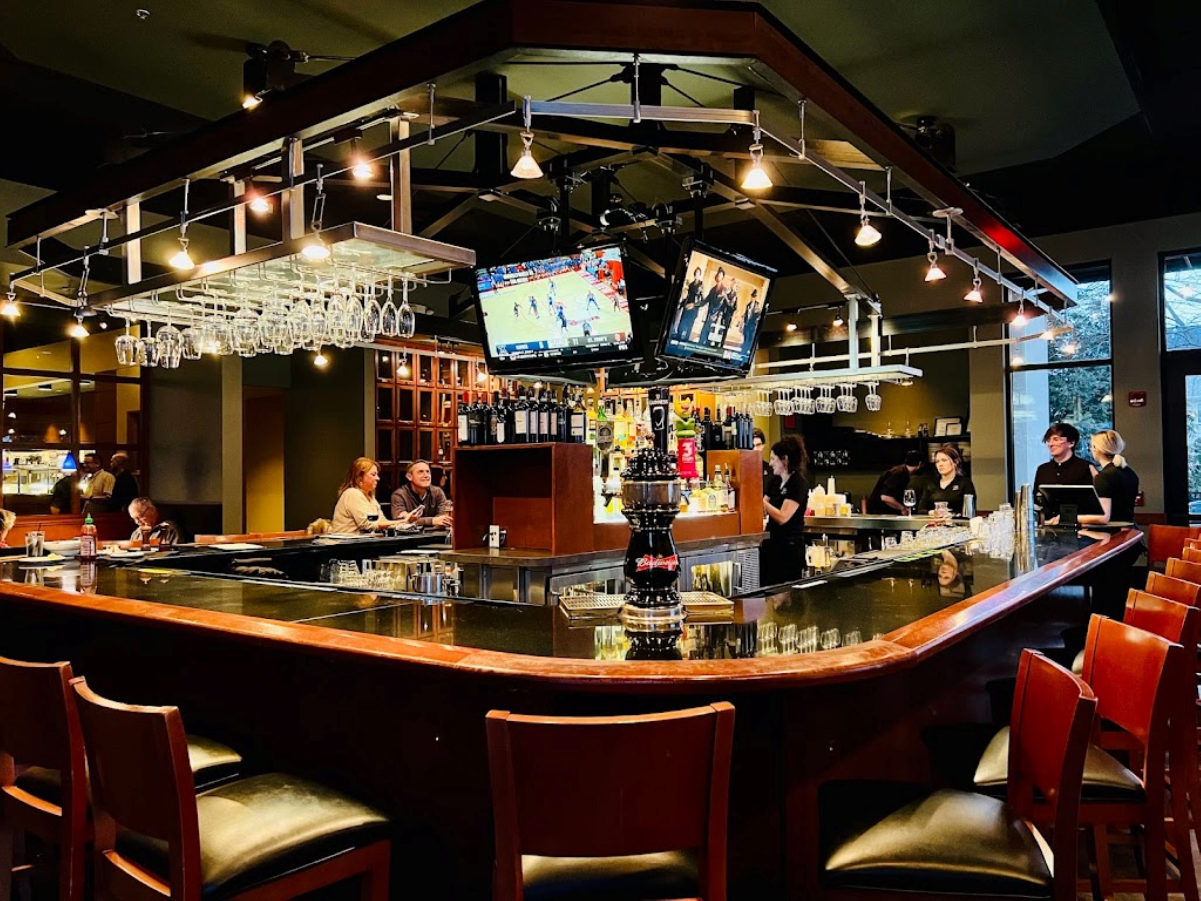 holiday inn bloomington airport by ihg