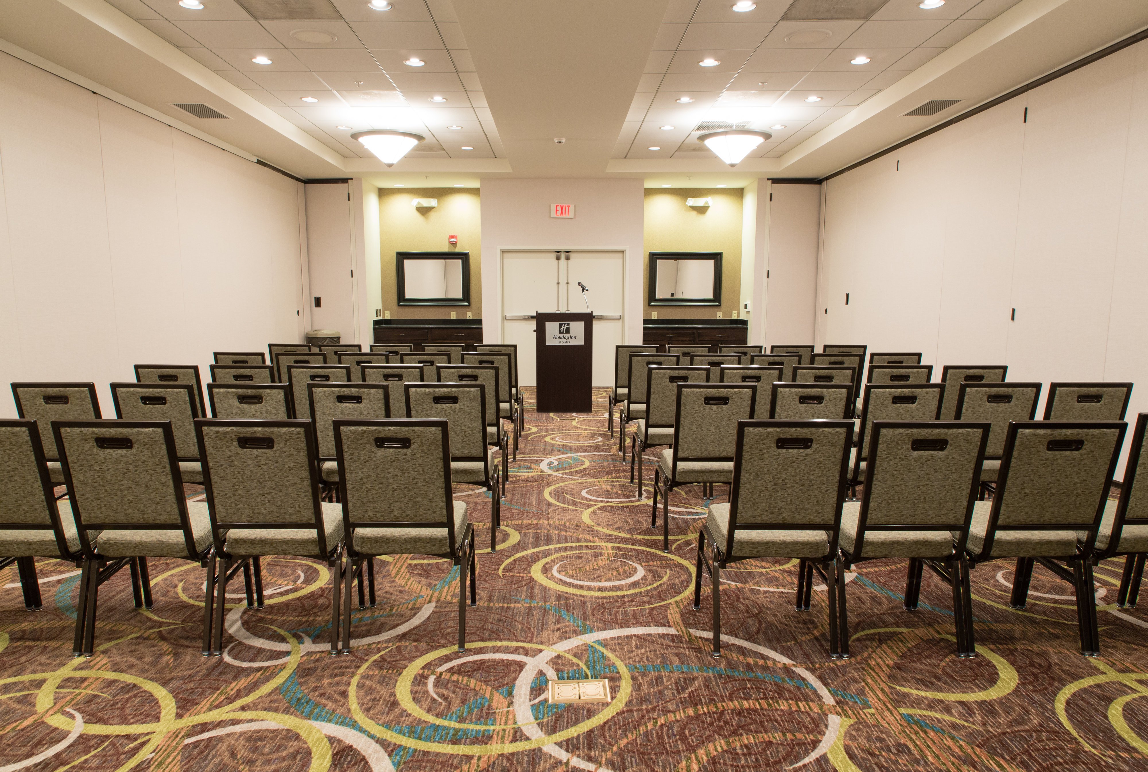 holiday inn bloomington airport by ihg