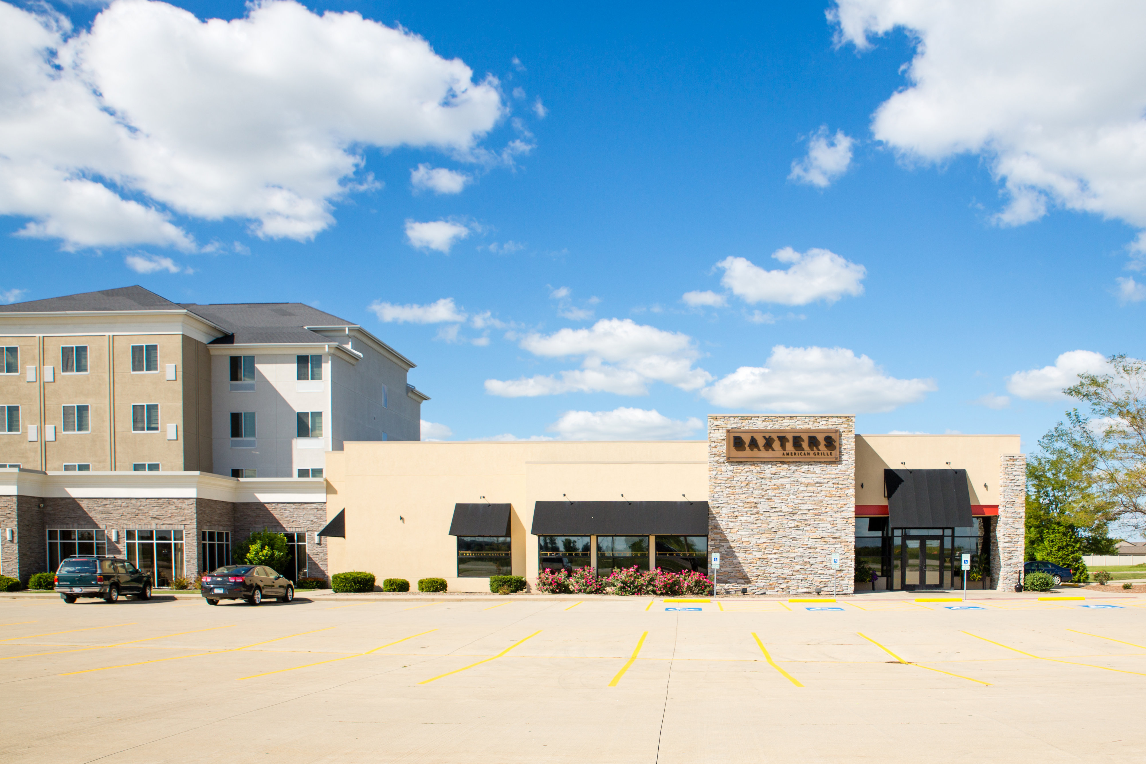 holiday inn bloomington airport by ihg