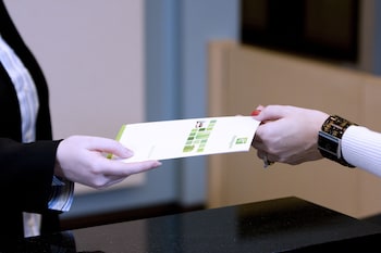 holiday inn bloomington airport by ihg