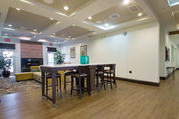 holiday inn bloomington airport by ihg