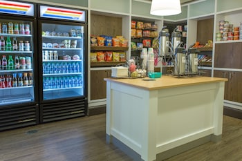 holiday inn bloomington airport by ihg