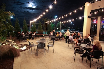 holiday inn bloomington airport by ihg