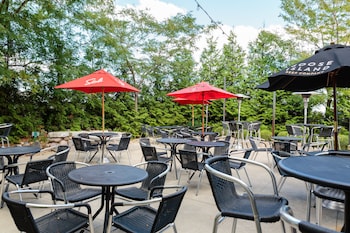 holiday inn bloomington airport by ihg