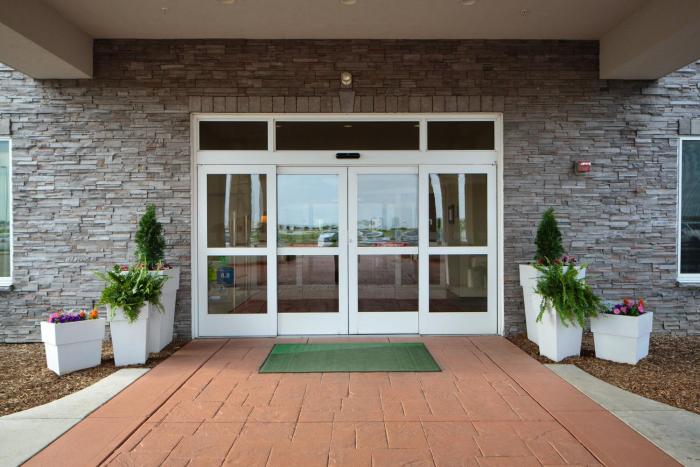 holiday inn bloomington airport by ihg