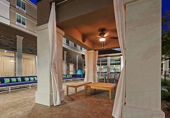 hilton garden inn west little rock