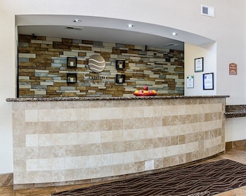 Comfort Inn & Suites Lawrence - University Area,Shawnee County>>Lawrence,2.5 star