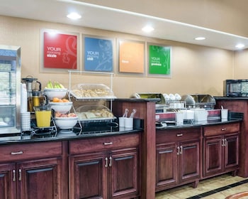comfort suites topeka northwest