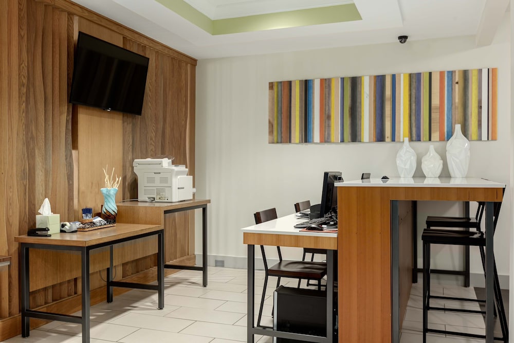 holiday inn express hotel and suites vestal by ihg