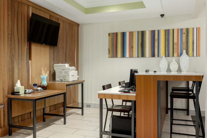 holiday inn express hotel and suites vestal by ihg