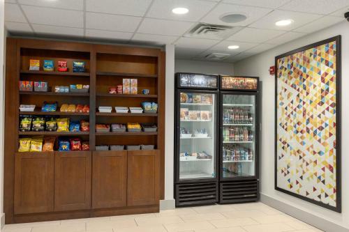 holiday inn express hotel and suites vestal by ihg