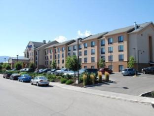 fairfield inn and suites by marriott kelowna
