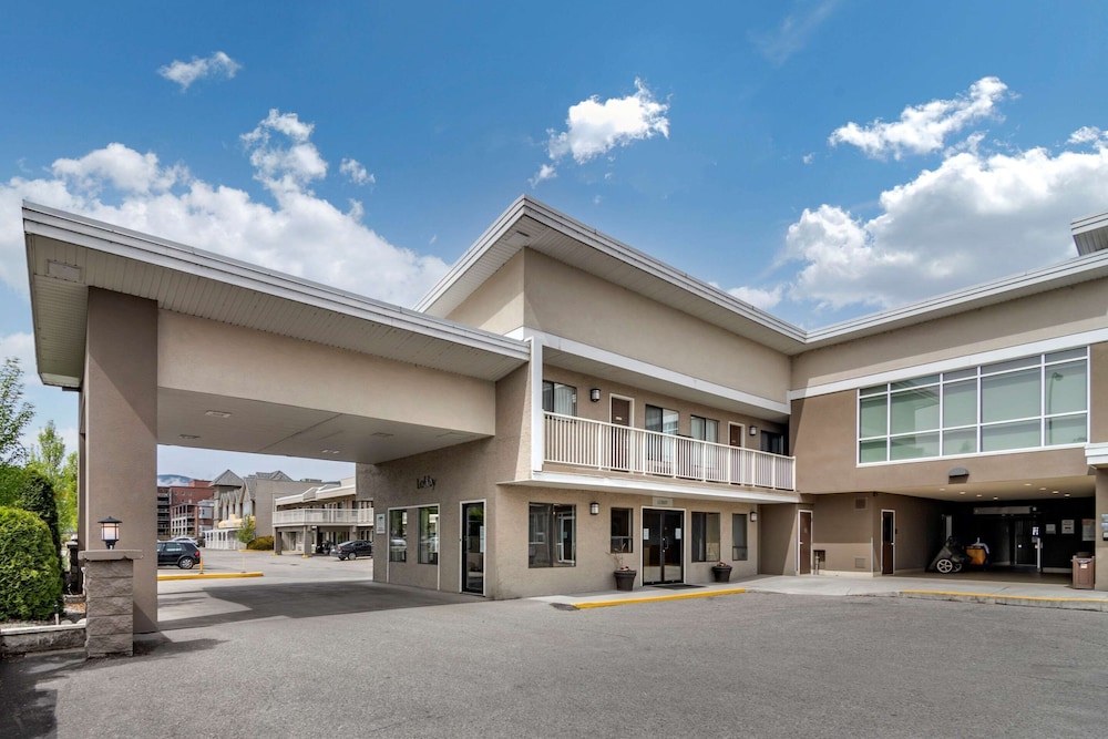 Econo Lodge Inn & Suites,Kelowna>>British Columbia,2 star