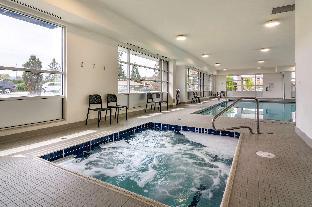 econo lodge inn and suites