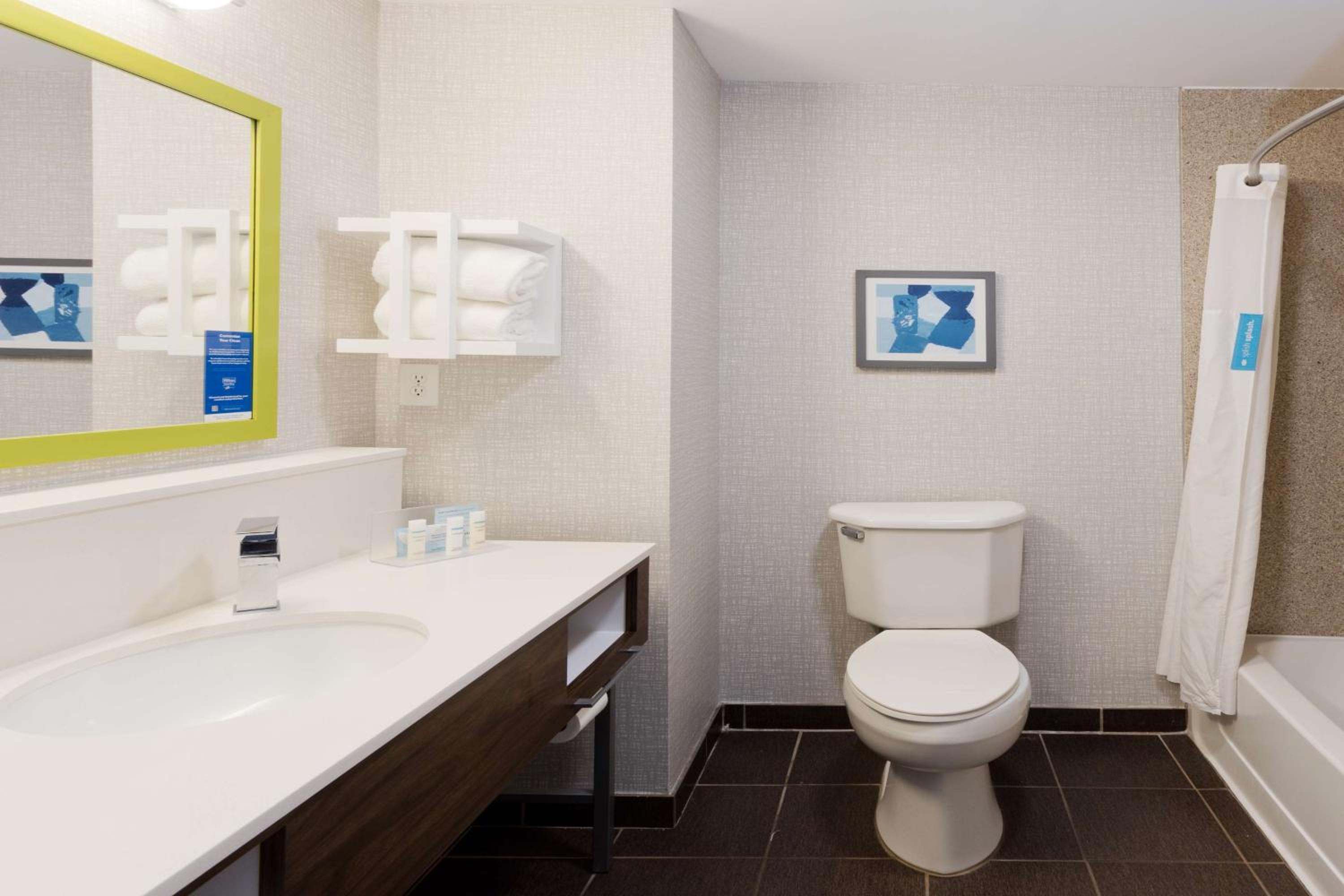 hampton inn and suites phenix city columbus area