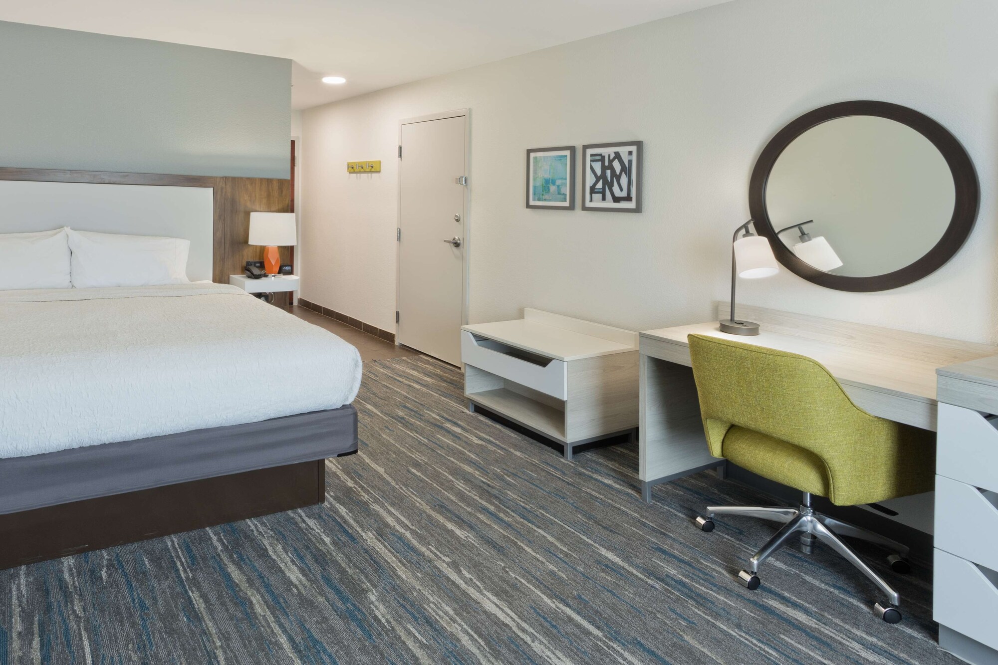 hampton inn and suites phenix city columbus area
