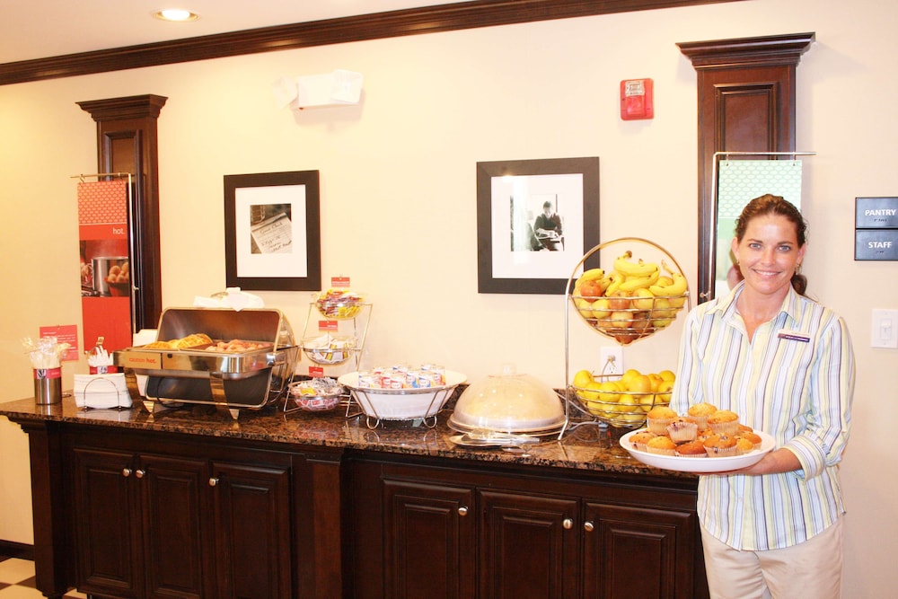 hampton inn and suites phenix city columbus area