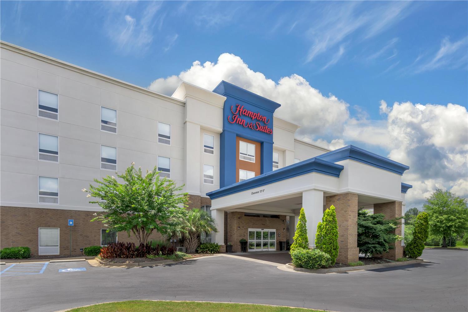 hampton inn and suites phenix city columbus area