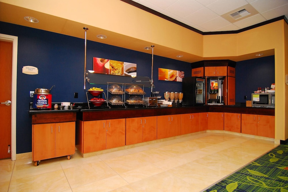 fairfield inn and suites by marriott tehachapi