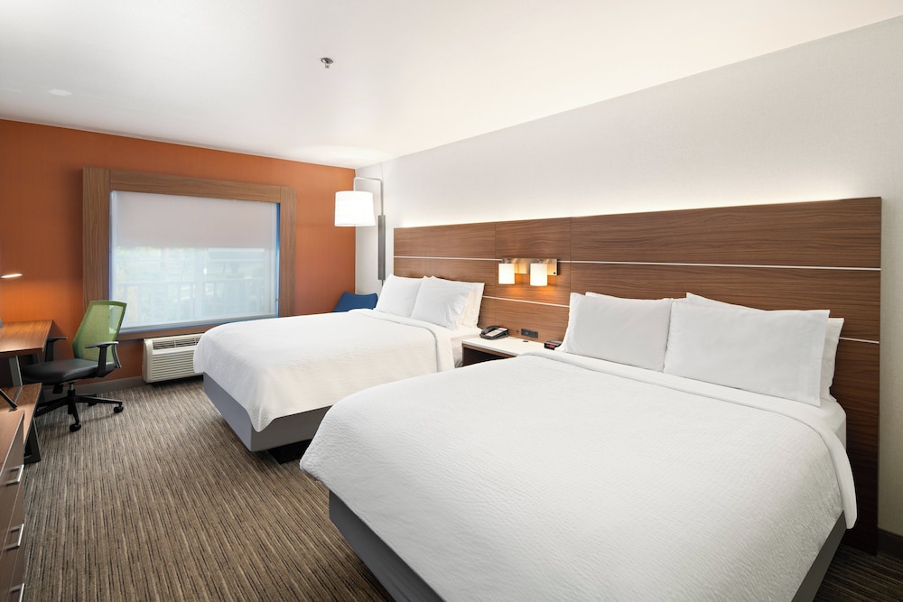 holiday inn express and suites interstate 90 by ihg