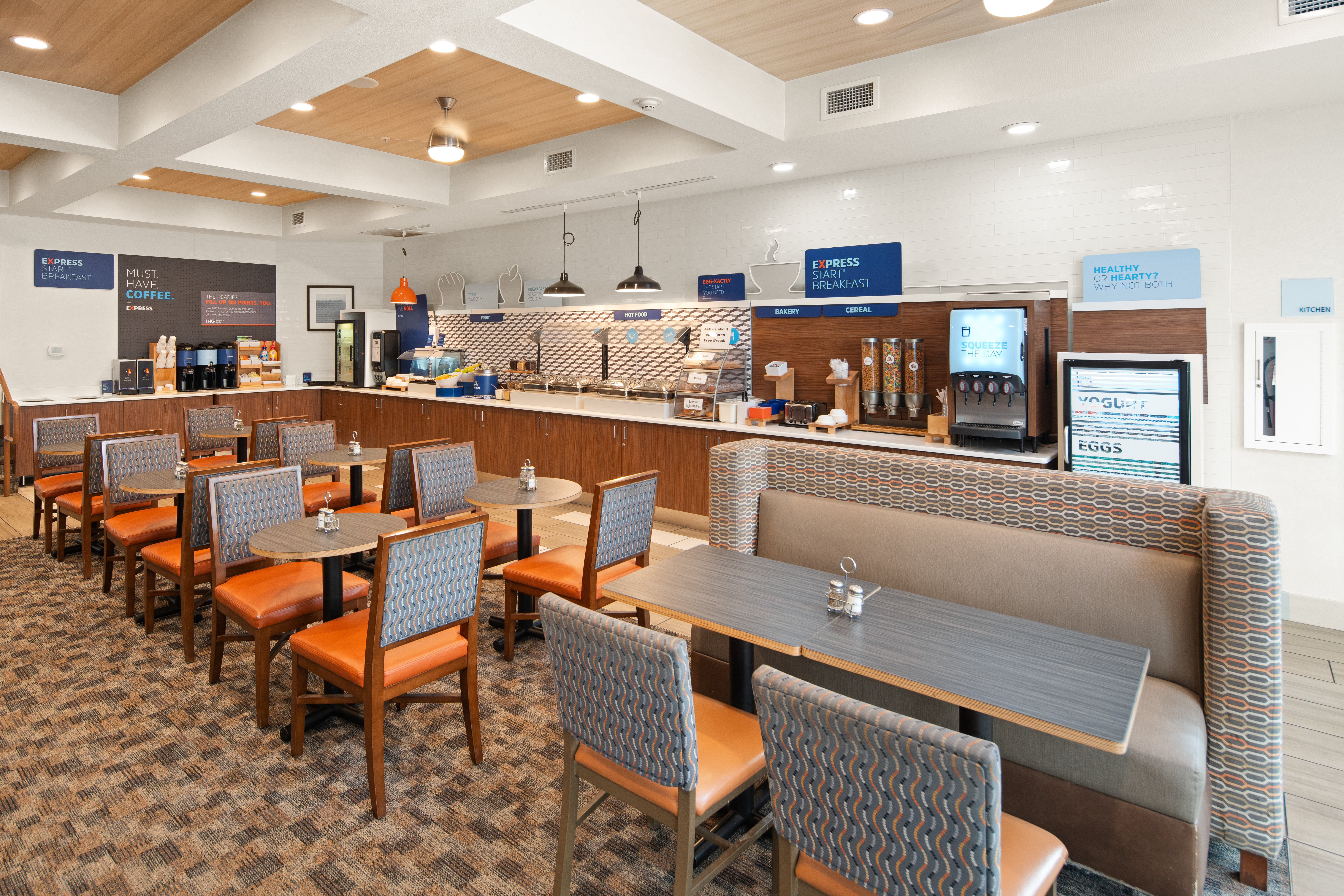 holiday inn express and suites interstate 90 by ihg