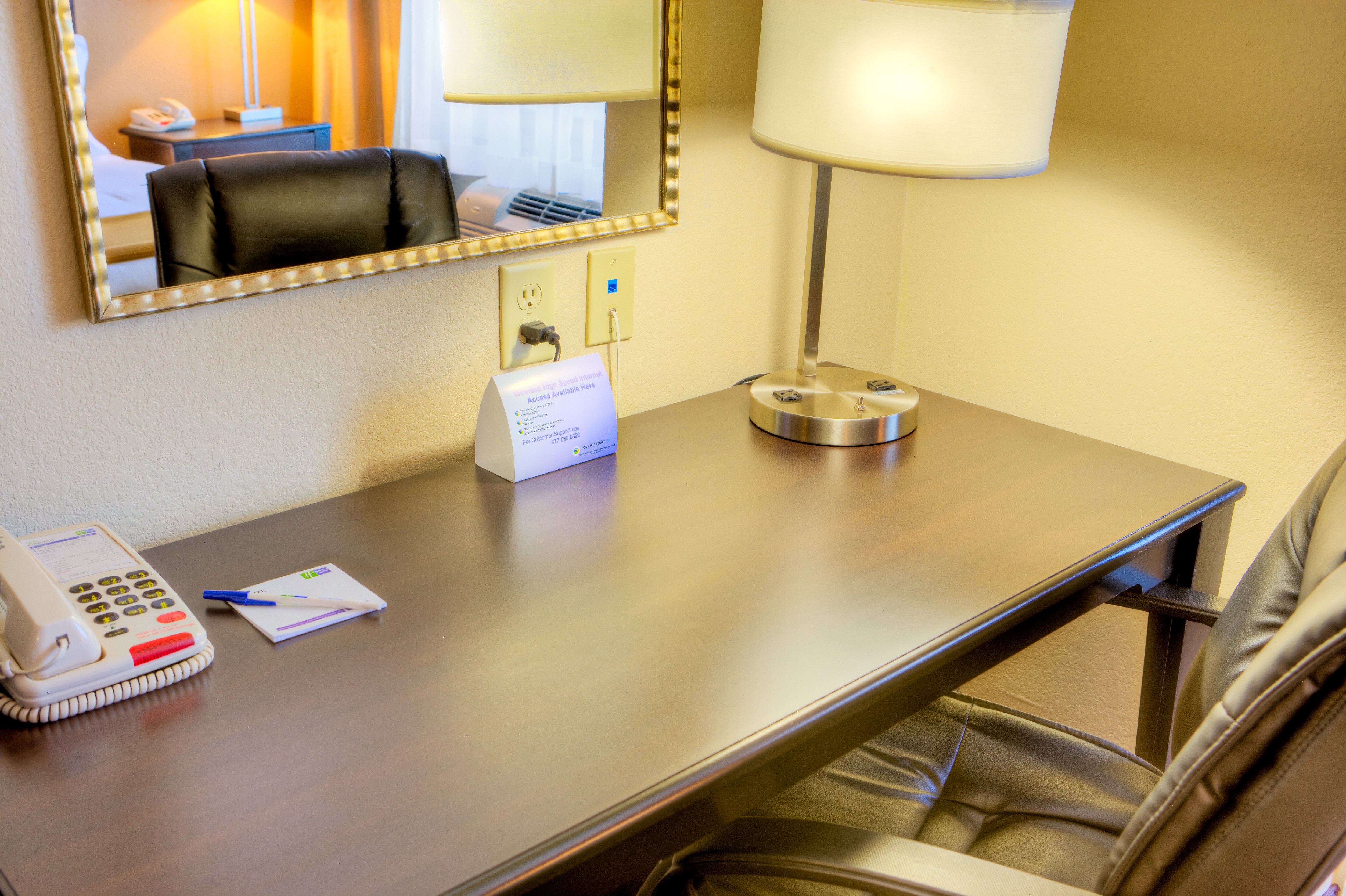 holiday inn express and suites granbury by ihg