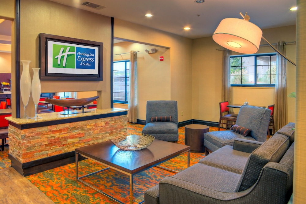 holiday inn express and suites granbury by ihg