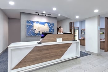 Holiday Inn Express And Suites Granbury By Ihg,Granbury>>Cresson,3 star