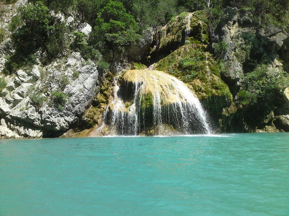 hotel belalp manosque