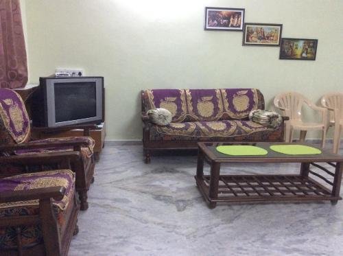 patolia home stay