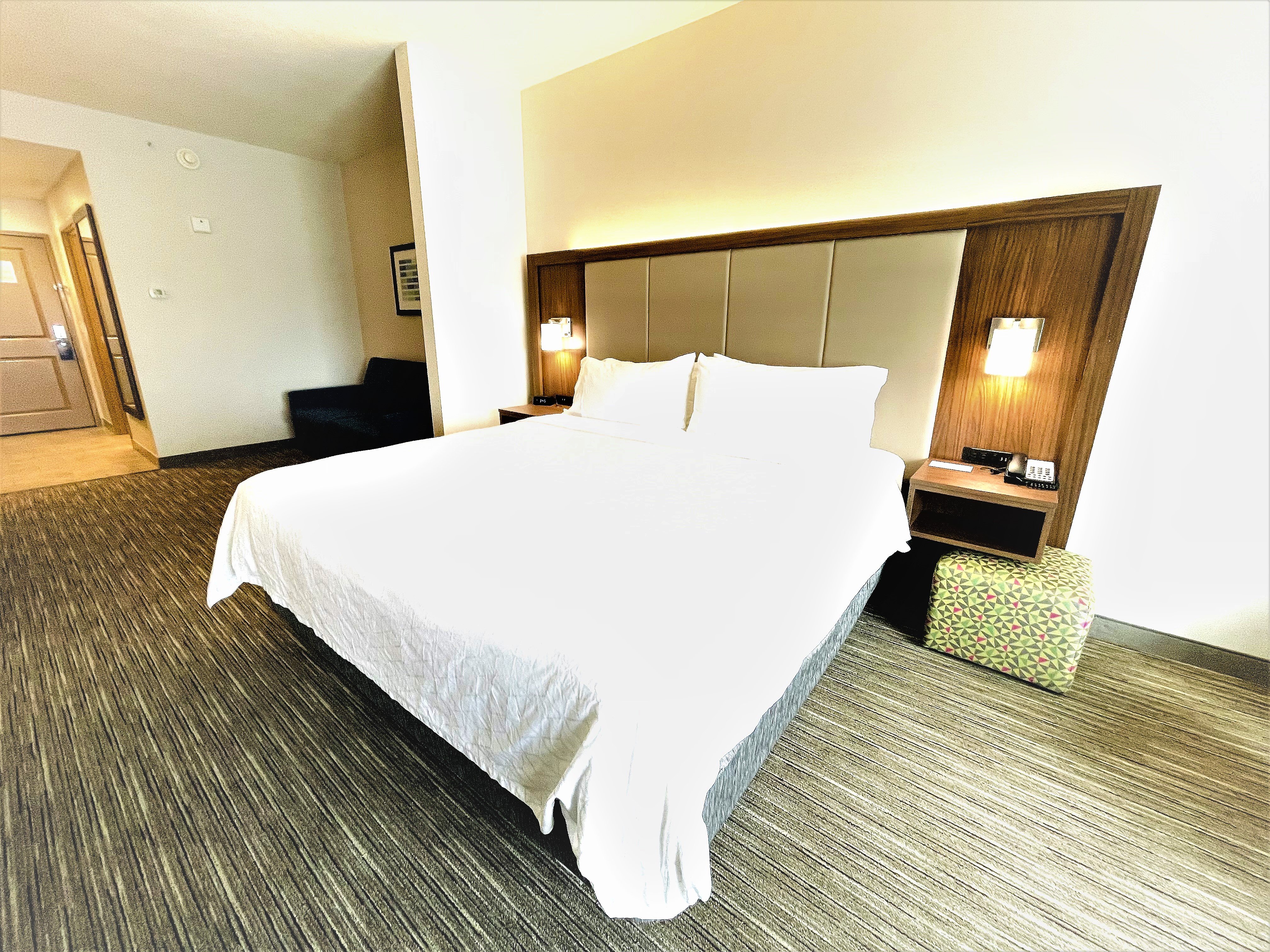 holiday inn express hotel and suites grand island by ihg