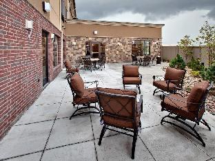 holiday inn express hotel and suites grand island by ihg